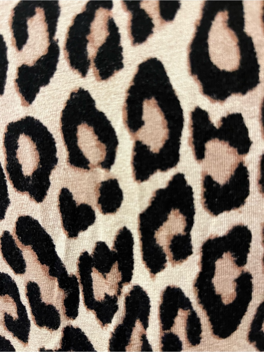 Chico’s Leopard Print Top Women’s Size 2 US Large Long Sleeve Stretch Knit - Picture 4 of 7
